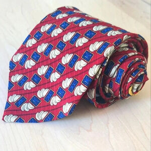 🇮🇹VALENTINO  Vintage Red Silk Tie